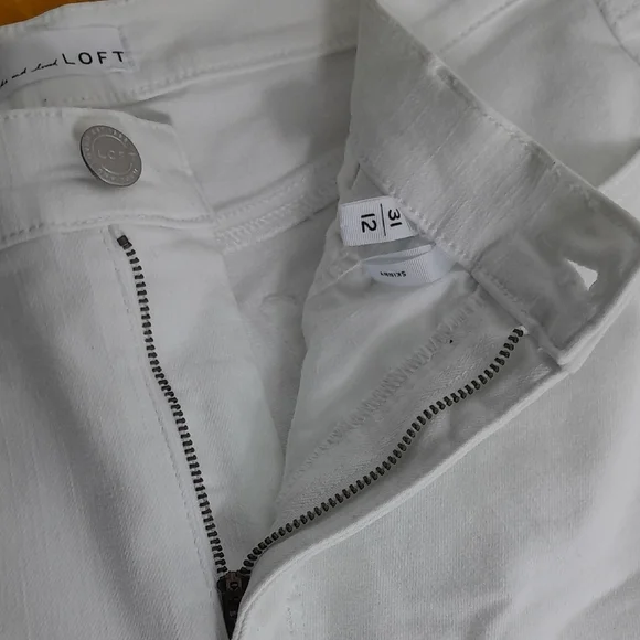 White Men's Jeans​